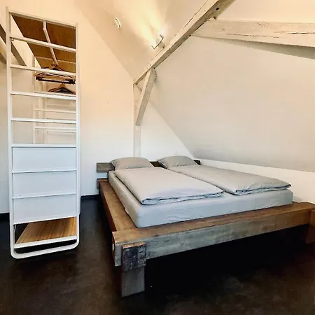 Appartement Einzigartige Dachgeschoss-loft Mit Dachterrasse *